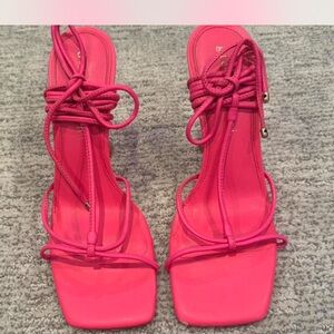 Gianni Bini Fuchsia Strappy Heels